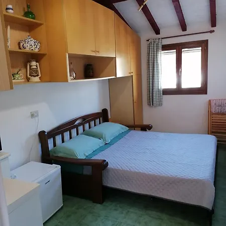 La Casina Di Anna Guest house *